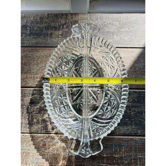 Anchor Hocking 2 Part Relish Dish Clear Divided Sides Clear Cut Glass Vintage - Picture 5 of 8